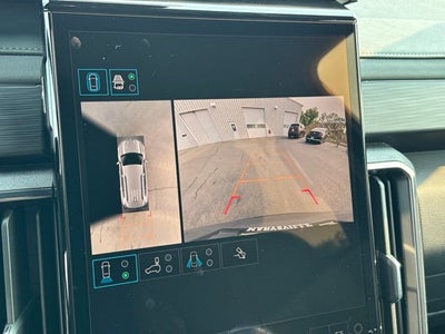 2025 GMC Acadia AT4
