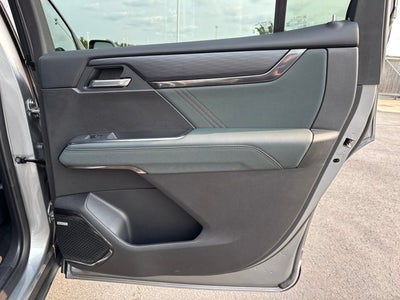 2025 GMC Acadia AT4