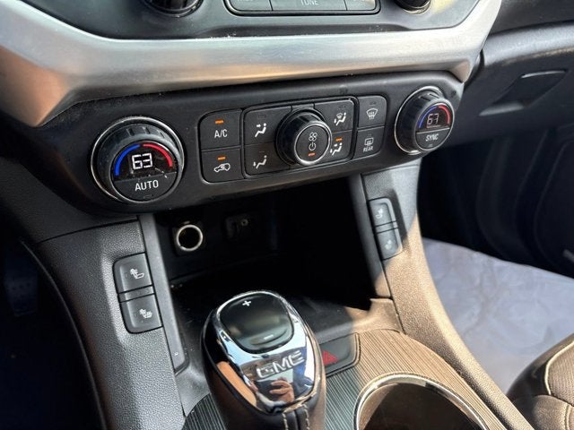 2017 GMC Acadia SLT-1
