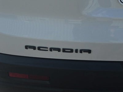 2022 GMC Acadia SLT