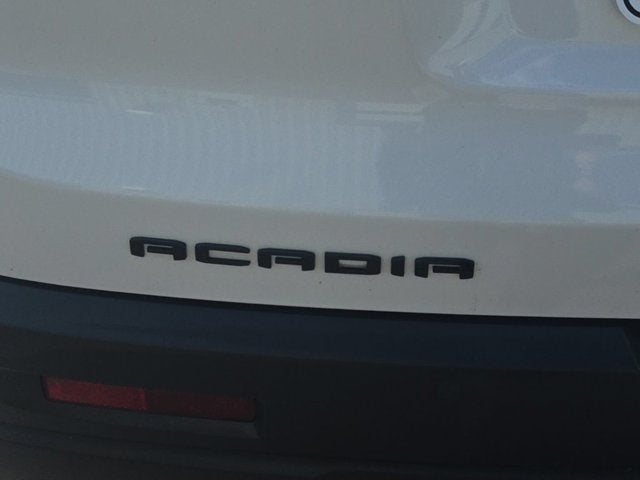 2022 GMC Acadia SLT