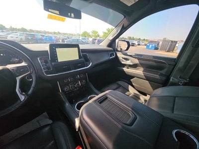 2022 Chevrolet Suburban LT