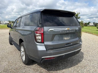 2022 Chevrolet Suburban LT
