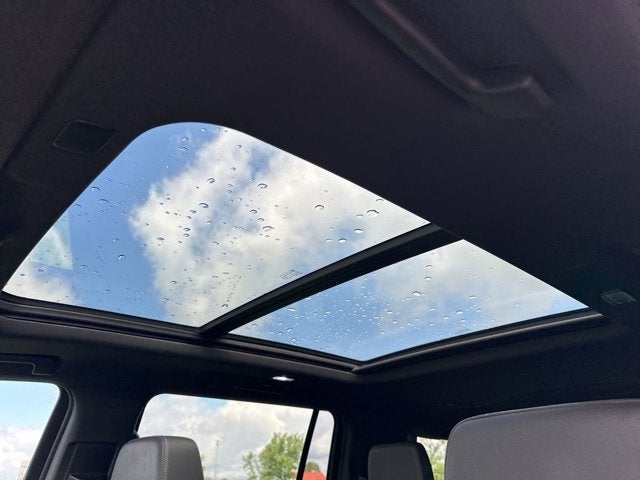 2022 Chevrolet Suburban Z71