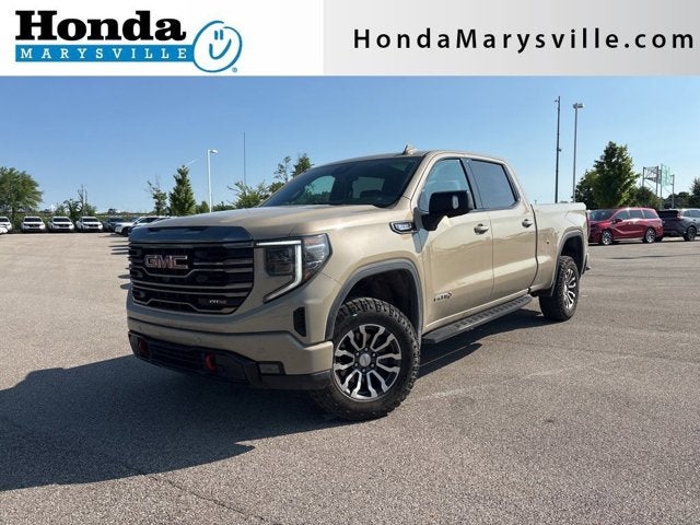 2023 GMC Sierra 1500 AT4