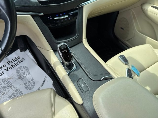 2019 Cadillac XT5 Base