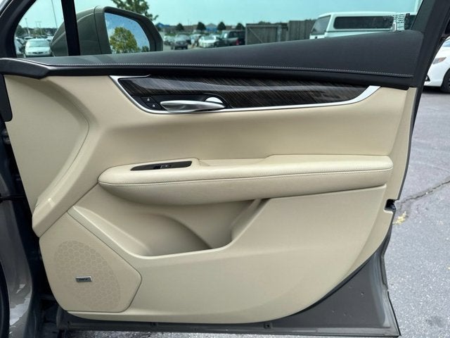 2019 Cadillac XT5 Base