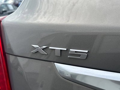 2019 Cadillac XT5 Base
