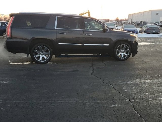 2016 Cadillac Escalade ESV Premium