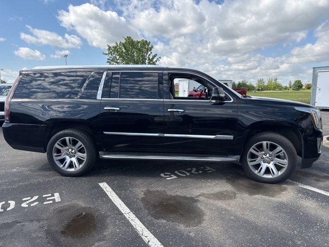 2015 Cadillac Escalade ESV Luxury