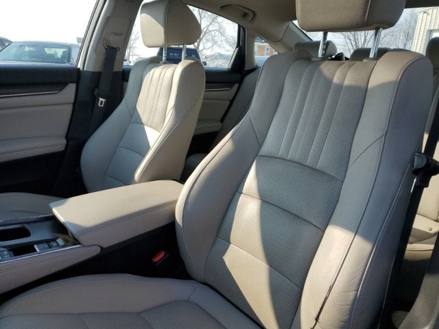 2019 Honda Accord Touring 2.0T