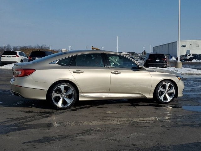 2019 Honda Accord Touring 2.0T