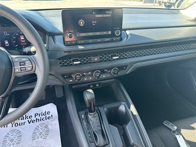 2025 Honda Accord SE
