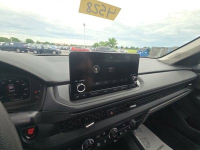 2025 Honda Accord SE