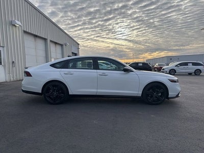 2023 Honda Accord Hybrid Sport-L