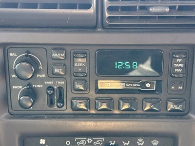 1998 Jeep Wrangler Sahara