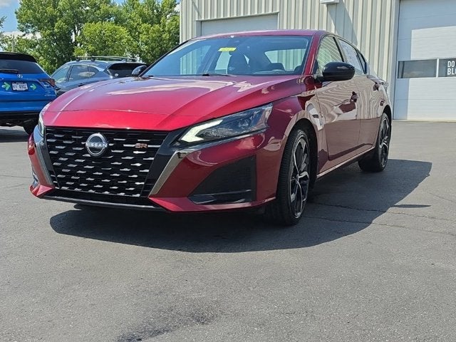 2025 Nissan Altima 2.5 SR