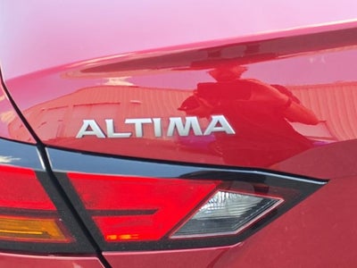 2025 Nissan Altima 2.5 SR