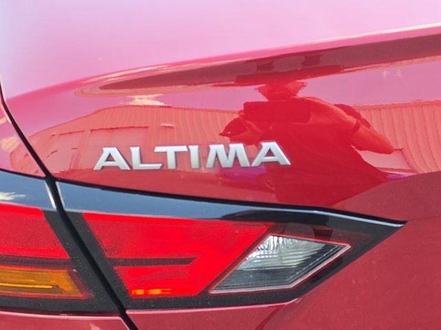 2025 Nissan Altima 2.5 SR
