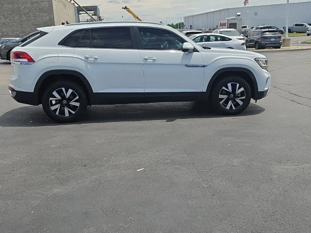 2022 Volkswagen Atlas Cross Sport 2.0T SE