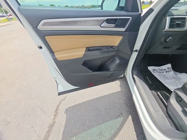 2022 Volkswagen Atlas Cross Sport 2.0T SE