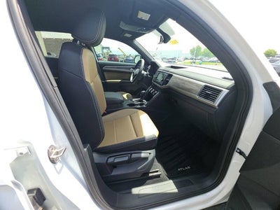 2022 Volkswagen Atlas Cross Sport 2.0T SE