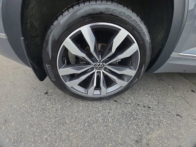 2023 Volkswagen Atlas Cross Sport 3.6L V6 SEL Premium R-Line