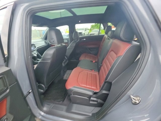 2023 Volkswagen Atlas Cross Sport 3.6L V6 SEL Premium R-Line