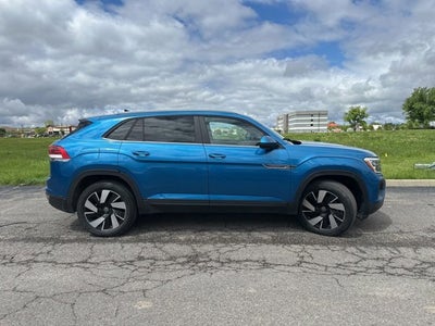 2024 Volkswagen Atlas Cross Sport 2.0T SE w/Technology