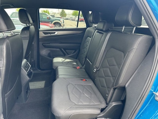 2024 Volkswagen Atlas Cross Sport 2.0T SE w/Technology