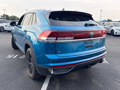 2024 Volkswagen Atlas Cross Sport 2.0T SE w/Technology