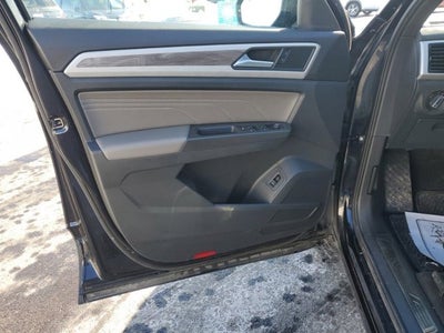 2022 Volkswagen Atlas Cross Sport 3.6L V6 SE w/Technology