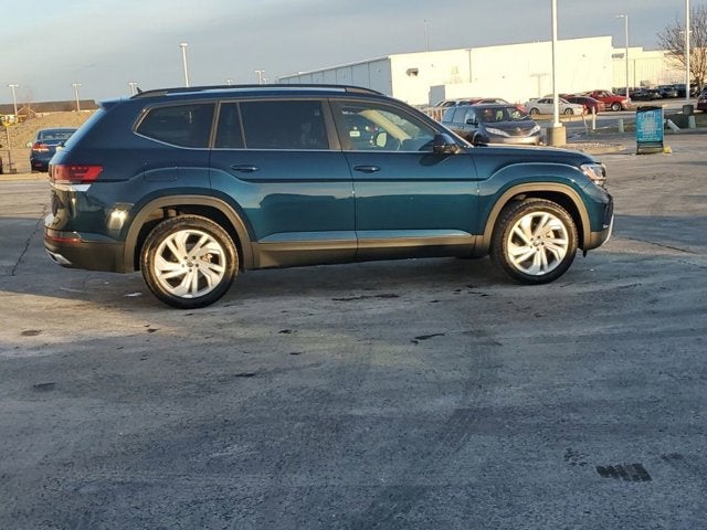 2022 Volkswagen Atlas 3.6L V6 SE w/Technology