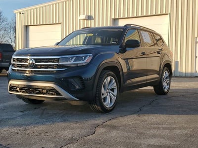 2022 Volkswagen Atlas 3.6L V6 SE w/Technology