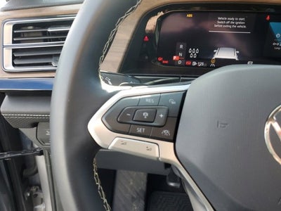 2024 Volkswagen Atlas 2.0T SE