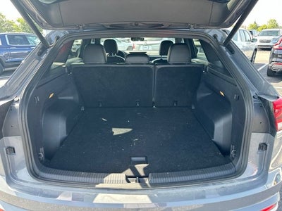 2022 Volkswagen Atlas Cross Sport 2.0T SEL R-Line