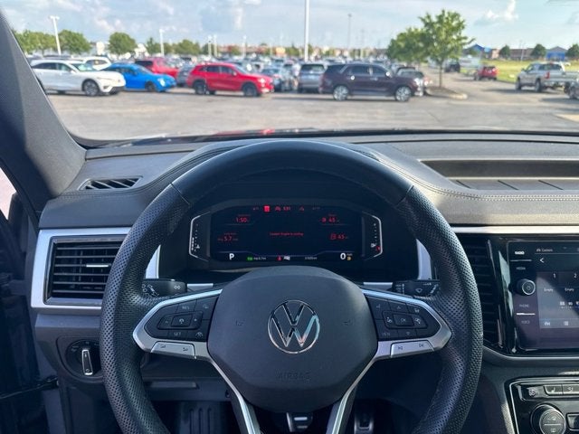 2022 Volkswagen Atlas Cross Sport 2.0T SEL R-Line