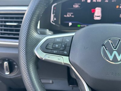 2022 Volkswagen Atlas Cross Sport 2.0T SEL R-Line