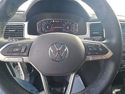 2022 Volkswagen Atlas Cross Sport 3.6L V6 SEL R-Line