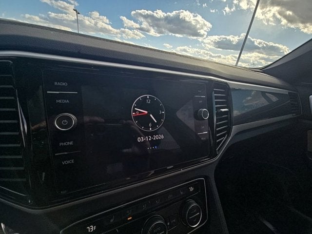 2022 Volkswagen Atlas Cross Sport 3.6L V6 SEL R-Line