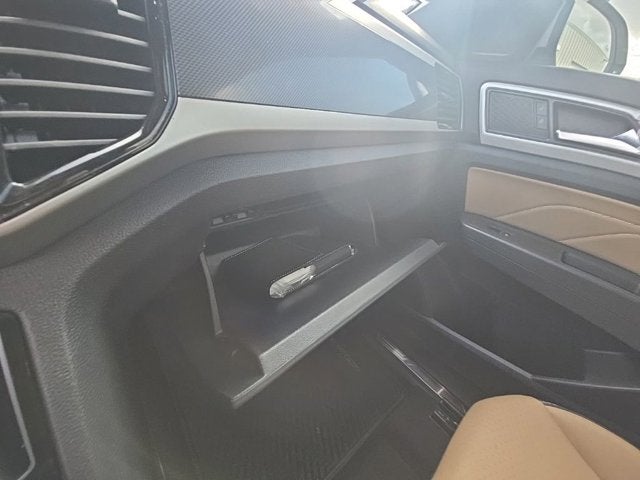 2022 Volkswagen Atlas Cross Sport 3.6L V6 SEL R-Line