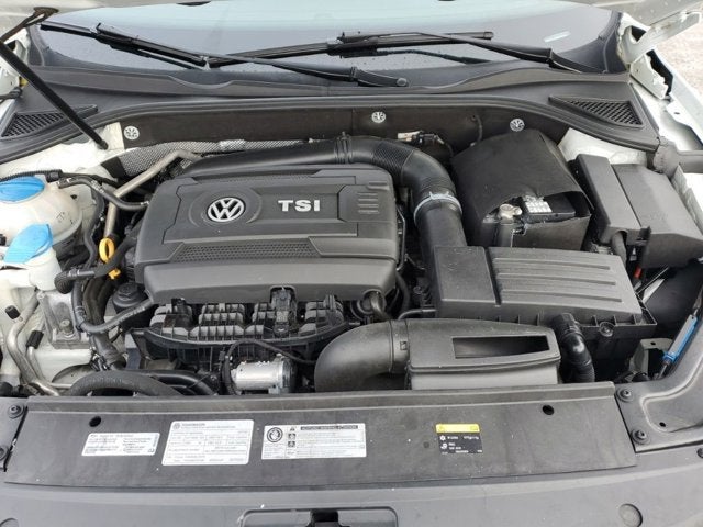 2017 Volkswagen Passat 1.8T SE