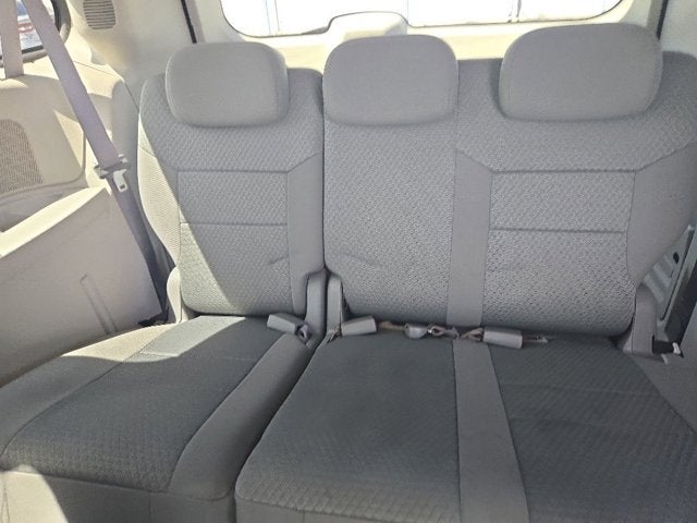 2010 Chrysler Town & Country LX