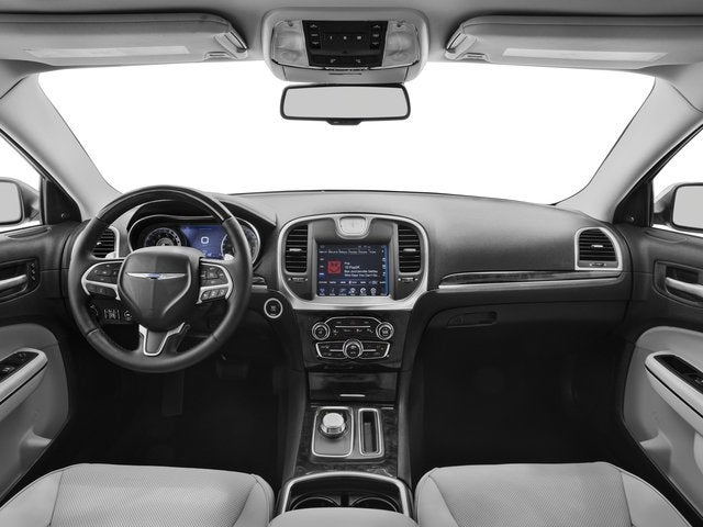 2017 Chrysler 300 C