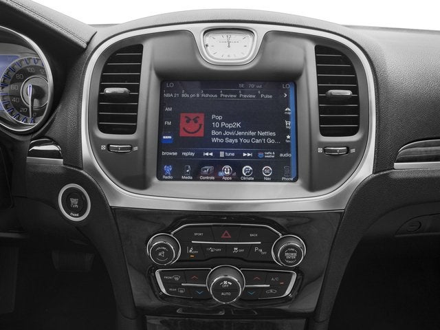 2017 Chrysler 300 C