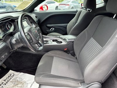 2016 Dodge Challenger SXT