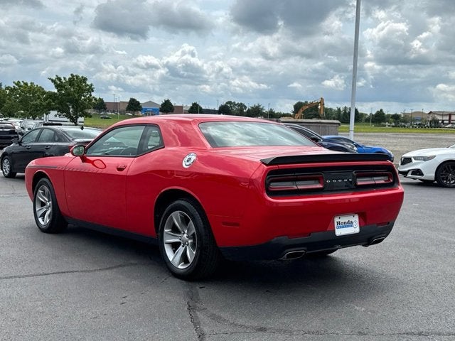 2016 Dodge Challenger SXT
