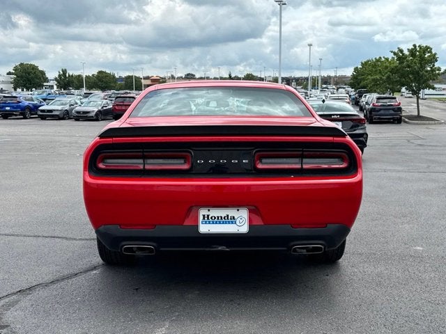 2016 Dodge Challenger SXT