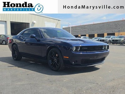 2017 Dodge Challenger SXT