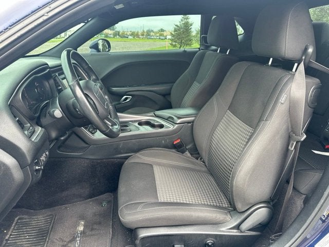 2017 Dodge Challenger SXT